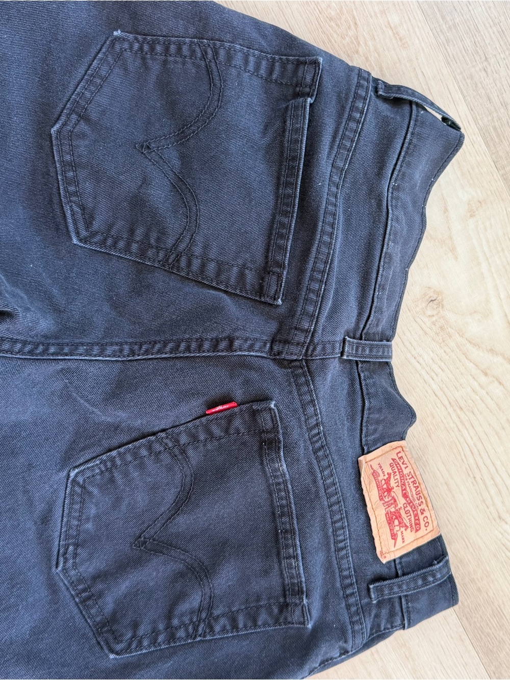 Levi's Black Jeans - Classic Straight Fit